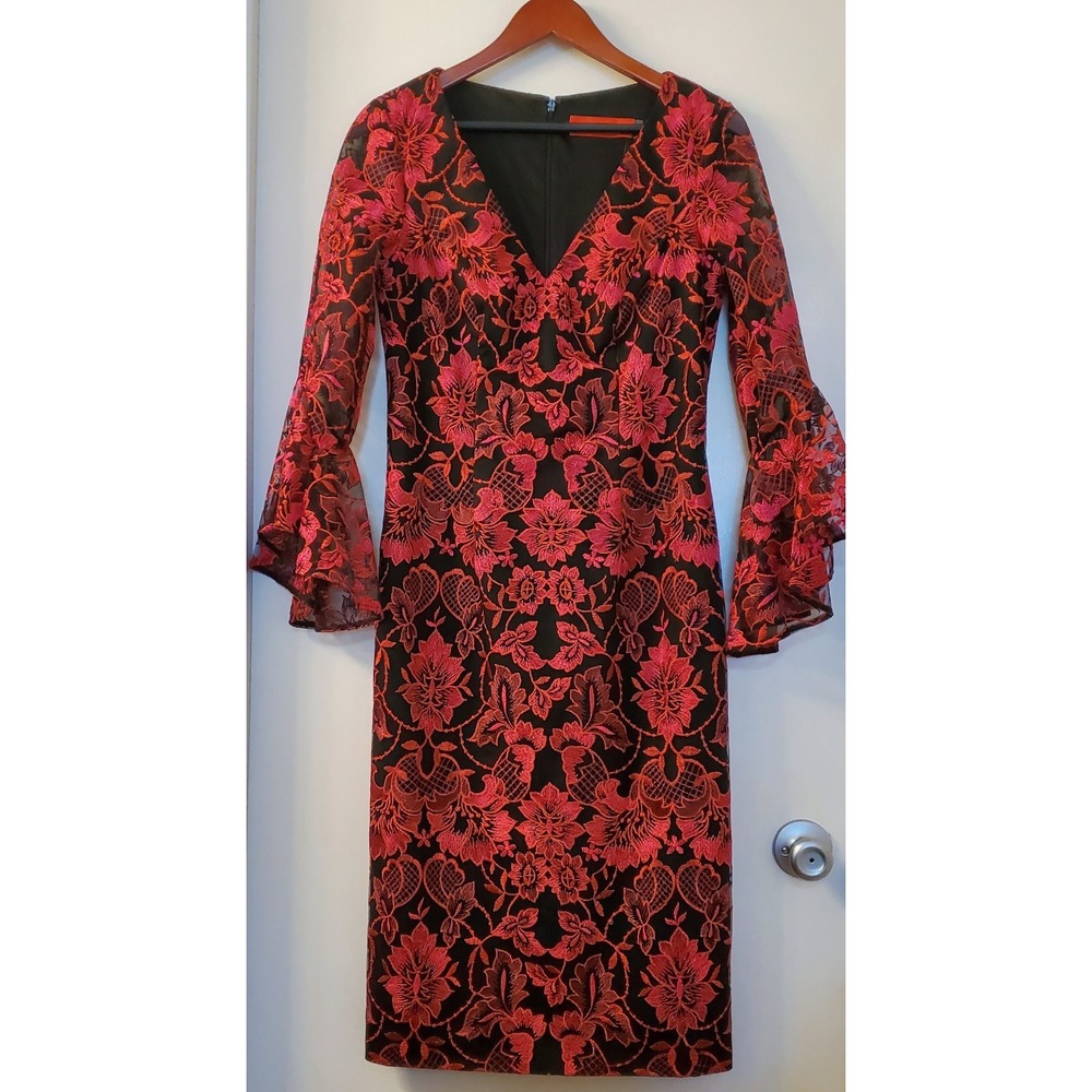 Carmen Marc Valvo Infusion Dress 8 Lace Overlay Hot Pink Over Black Bell Sleeves